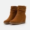 Cheapest β€οΈ Anna Field WINTER BOOTIES HAWAI - Wedge Ankle Boots - Cognac π 8 Cheapest β€οΈ Anna Field WINTER BOOTIES HAWAI - Wedge Ankle Boots - Cognac π -My Luxe Wardrobe Sales Store 041703c38fe14e818aaaefef48ae5697