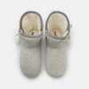 Coupon ❤️ Anna Field Slippers - Light Grey/white ⭐ -My Luxe Wardrobe Sales Store 05d1ba91599e474daf7f7188aea94096