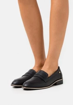 Budget ✨ Anna Field Slip-ons - Black 😉