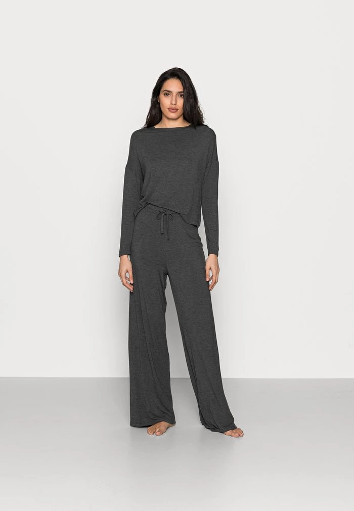 Budget ⭐ Anna Field JERSEY WIDE LEG PJ SET - Pyjama Set - Dark Grey ❤️ 1 Budget ⭐ Anna Field JERSEY WIDE LEG PJ SET - Pyjama Set - Dark Grey ❤️