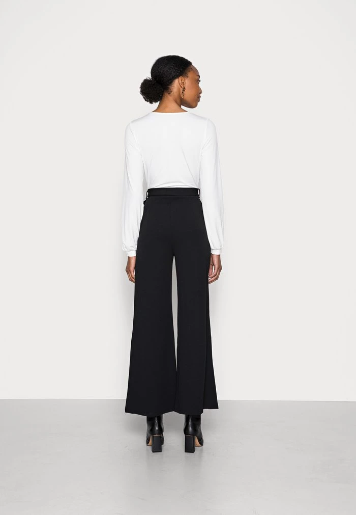 New β€οΈ Anna Field Jumpsuit - White/black π 3 New β€οΈ Anna Field Jumpsuit - White/black π - Image 3