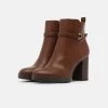 Outlet ❤️ Anna Field Classic Ankle Boots - Cognac ⭐ -My Luxe Wardrobe Sales Store 2a81118c8cc44633bc672835ca7ca17f