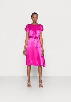 Budget 😀 Anna Field Cocktail Dress / Party Dress - Pink 🤩