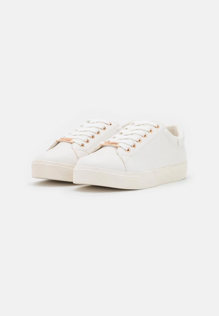Deals π Anna Field Trainers - White π 3 Deals π Anna Field Trainers - White π - Image 3