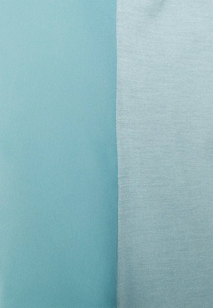 Outlet π Anna Field Top - Light Blue β 3 Outlet π Anna Field Top - Light Blue β - Image 3