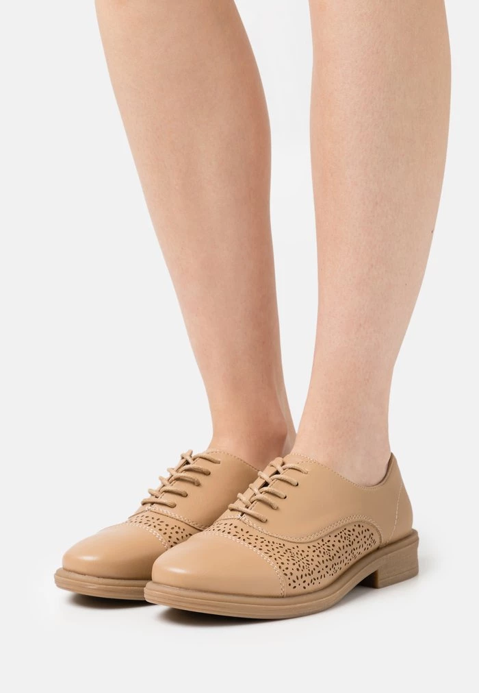 Deals π Anna Field Lace-ups - Taupe β¨ 1 Deals π Anna Field Lace-ups - Taupe β¨