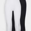 Flash Sale ⌛ Anna Field 2 PACK - Leggings - Trousers - Black/white 🥰
