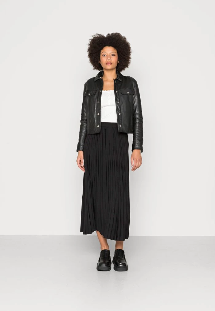 Budget β Anna Field Basic T-shirt - White 𧨠2 Budget β Anna Field Basic T-shirt - White 𧨠- Image 2