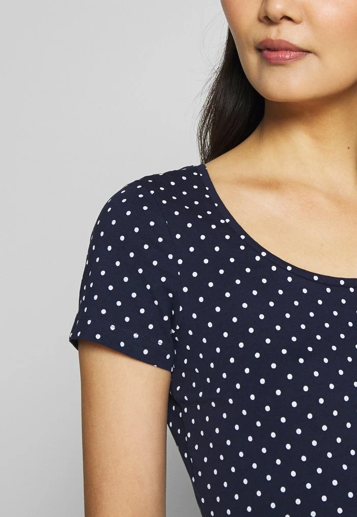 Outlet π€© Anna Field 2ER PACK - Print T-shirt - Navy/white π 6 Outlet π€© Anna Field 2ER PACK - Print T-shirt - Navy/white π - Image 6