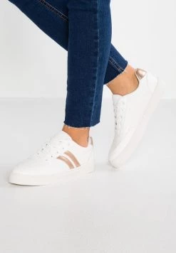 Brand new 😉 Anna Field Trainers - White ⭐