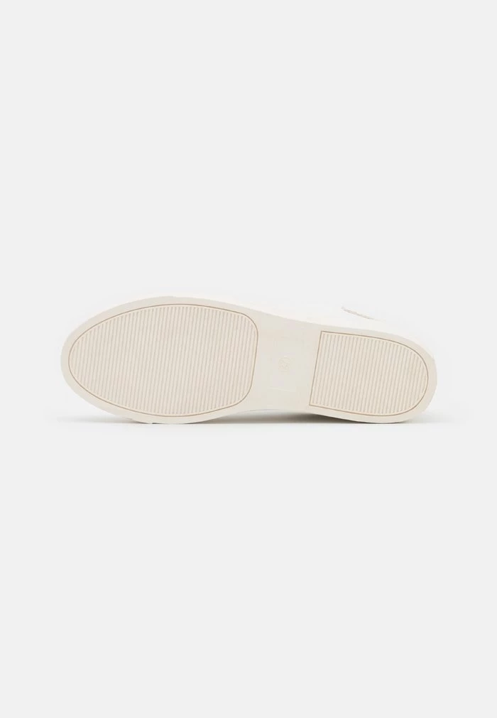 Deals π Anna Field Trainers - White π 5 Deals π Anna Field Trainers - White π - Image 5