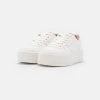 Top 10 ❤️ Anna Field Trainers - White ⌛ 8 Top 10 ❤️ Anna Field Trainers - White ⌛ -My Luxe Wardrobe Sales Store 8d5249e852874b32a19edd0ff44c0ceb