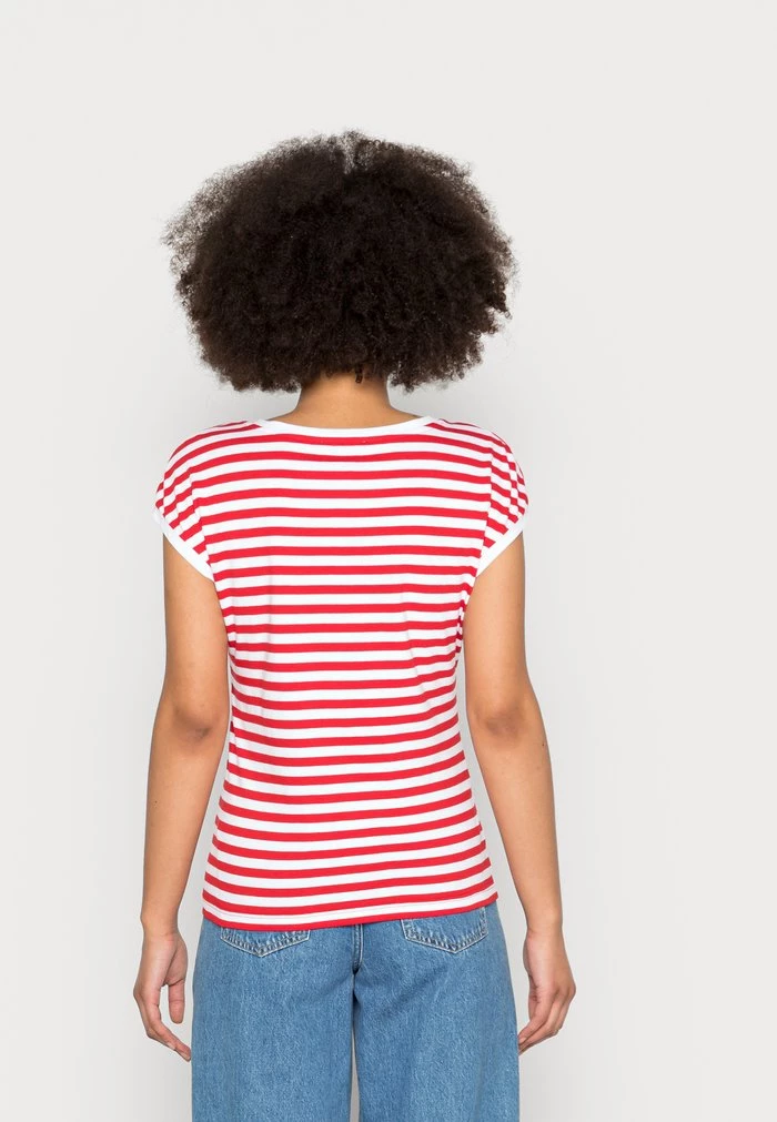 Budget ❤️ Anna Field Print T-shirt - Red ❤️ 3 Budget ❤️ Anna Field Print T-shirt - Red ❤️ - Image 3