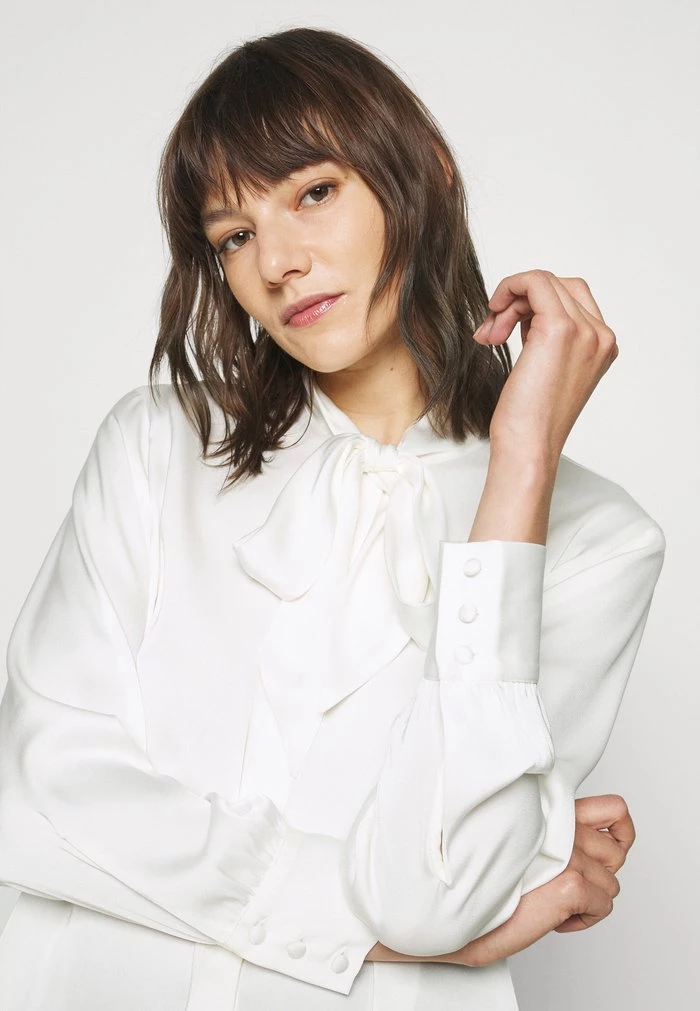 Discount π Anna Field Blouse - Off-white β€οΈ 5 Discount π Anna Field Blouse - Off-white β€οΈ - Image 5