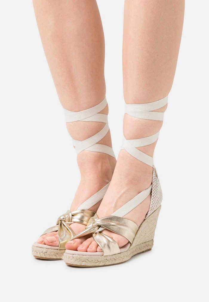 Buy β€οΈ Anna Field LEATHER - Wedge Sandals - Gold π₯° 1 Buy β€οΈ Anna Field LEATHER - Wedge Sandals - Gold π₯°