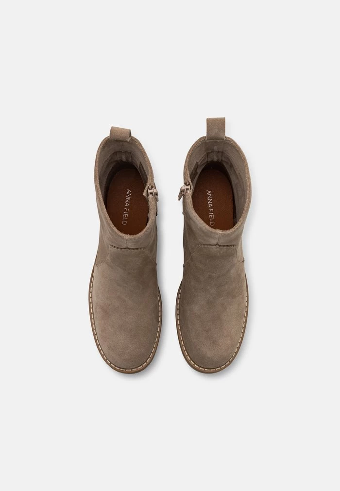 Best reviews of βοΈ Anna Field LEATHER - Classic Ankle Boots - Taupe 𧨠6 Best reviews of βοΈ Anna Field LEATHER - Classic Ankle Boots - Taupe 𧨠- Image 6