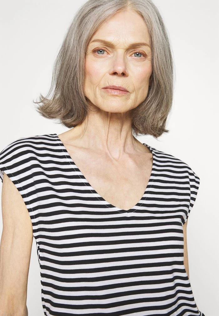 Top 10 ✔️ Anna Field Print T-shirt - Black/white ✔️ 6 Top 10 ✔️ Anna Field Print T-shirt - Black/white ✔️ - Image 6