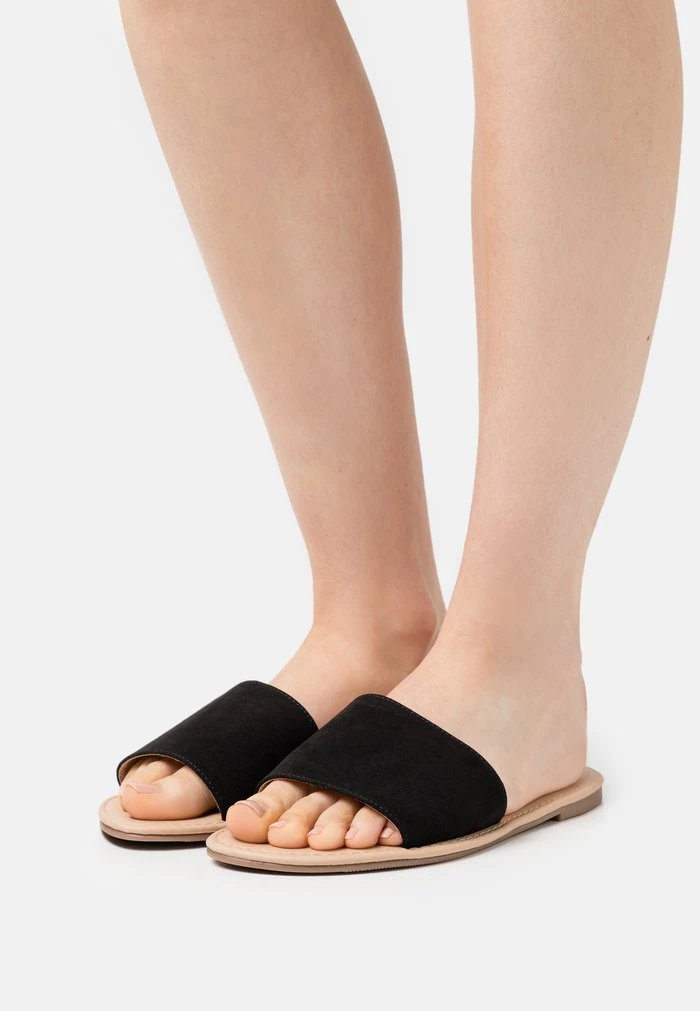 Top 10 😀 Anna Field 2 PACK - Mules - Black/cognac ⌛ 1 Top 10 😀 Anna Field 2 PACK - Mules - Black/cognac ⌛