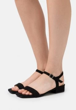 Hot Sale 😍 Anna Field Sandals - Black ❤️