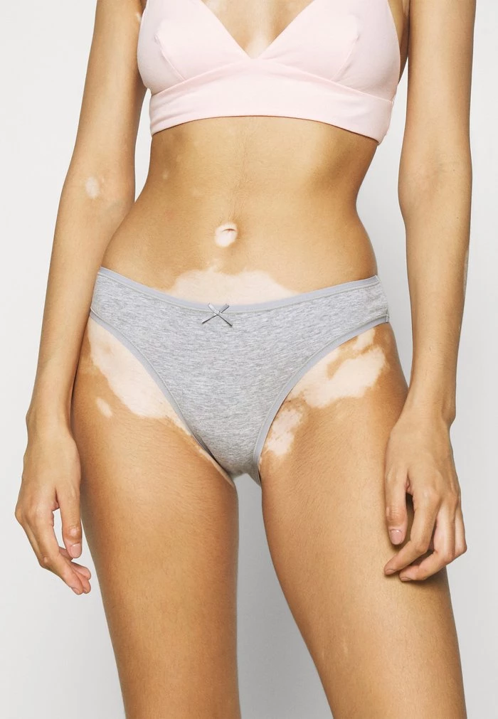 Best deal ❤️ Anna Field 3 PACK - Briefs - Grey ✨ 5 Best deal ❤️ Anna Field 3 PACK - Briefs - Grey ✨ - Image 5