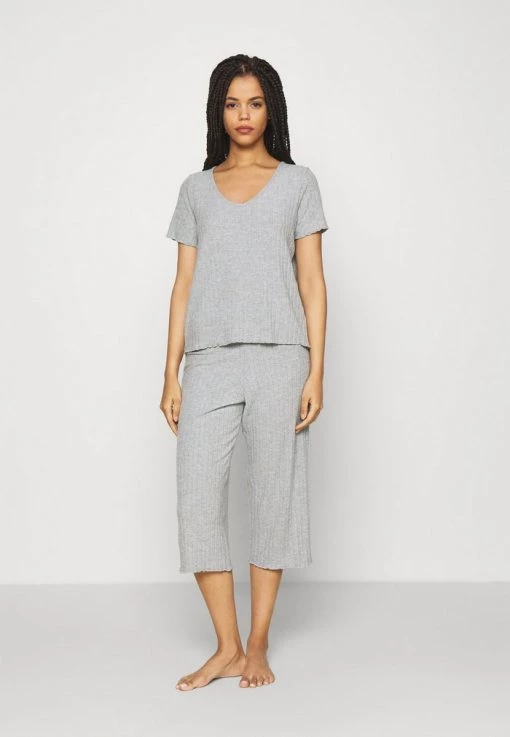 Best deal ⭐ Anna Field Pyjamas - Dark Grey 🌟 -My Luxe Wardrobe Sales Store e406c4ffb3e34e36a129c16547f5308f