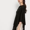 Wholesale 🥰 Anna Field Cape - Black 🥰 -My Luxe Wardrobe Sales Store f2d331f97550457599a9ff2141a548e1