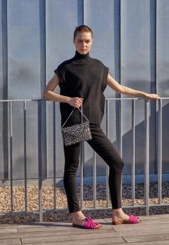 Flash Sale ⭐ Anna Field Clutch - Black 🥰